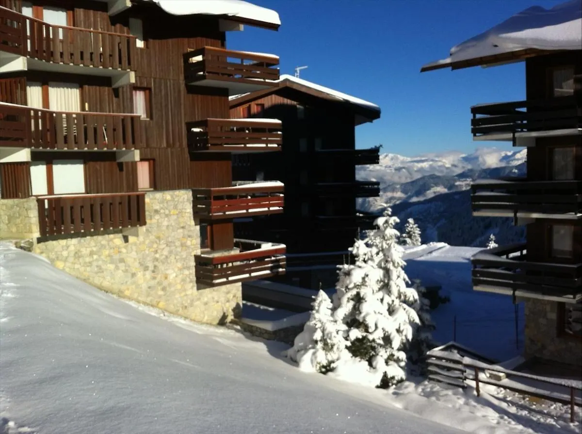 Apt 2 P 5 6 Pers Pieds Des Pistes Parking Couvert Inclus Les Allues 0*,